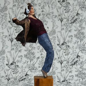 Janne_Skulptur aus Pappmachee_3