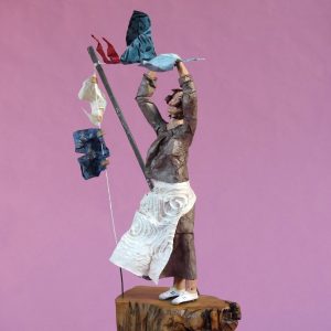 Tina_Skulptur aus Pappmachee_4