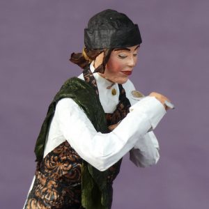 Greta_Skulptur aus Pappmachee_1