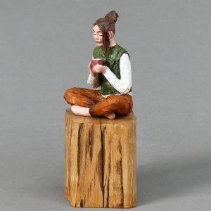 Leni_Skulptur aus Pappmachee_2